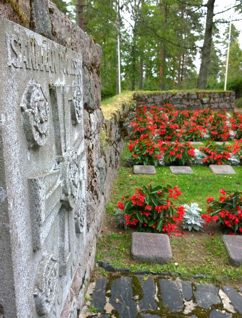 Kuivannon hautausmaa Orimattilan kirkon sankarihautausmaa.